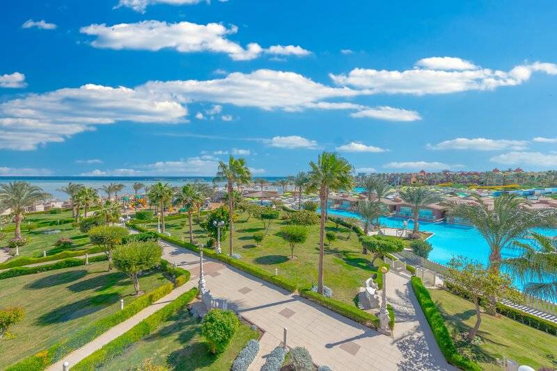 TITANIC PALACE AND AQUA PARK