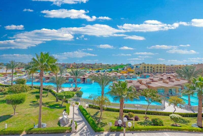 TITANIC PALACE AND AQUA PARK