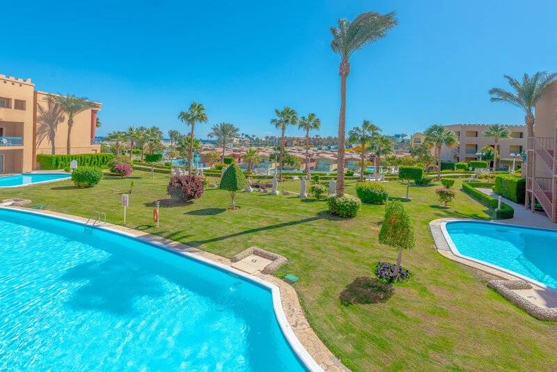 TITANIC PALACE AND AQUA PARK