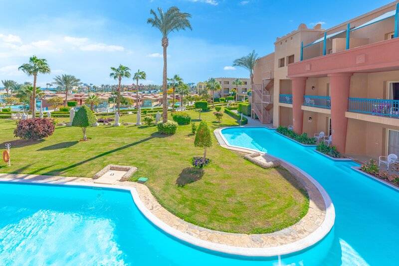TITANIC PALACE AND AQUA PARK