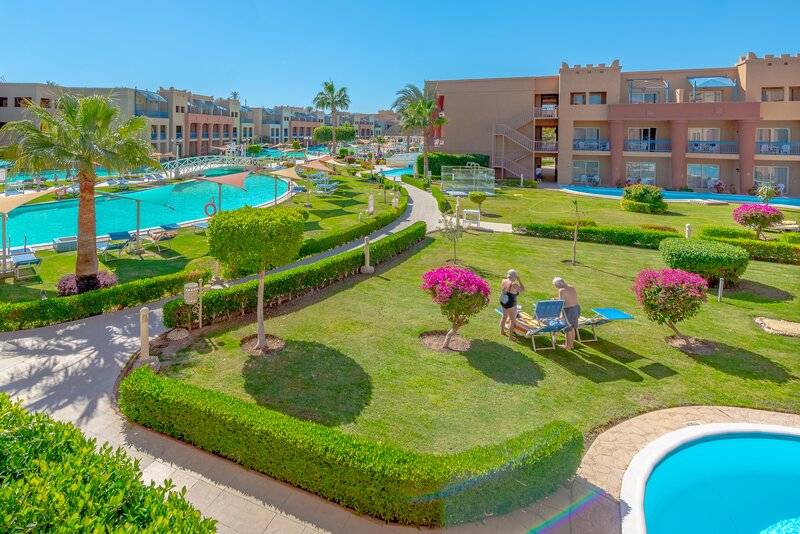 TITANIC PALACE AND AQUA PARK