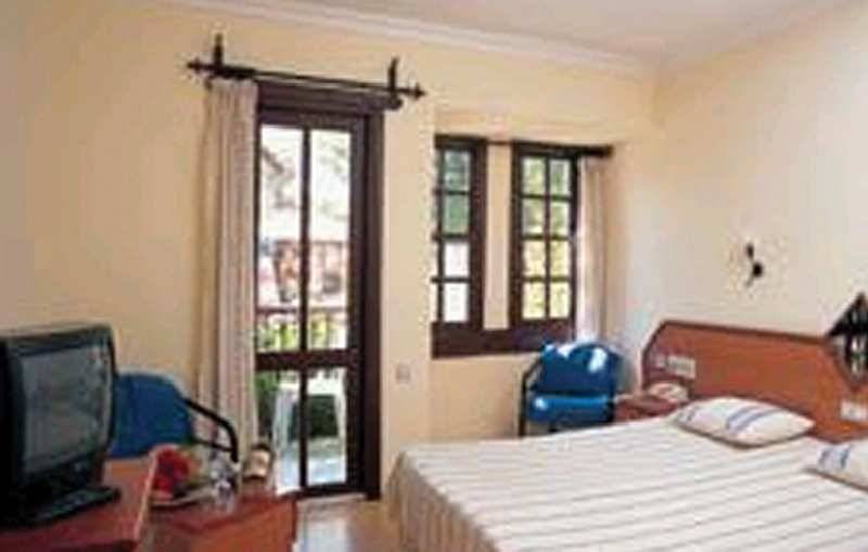 Ölüdeniz Beach Resort by Z Hotels