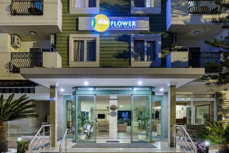 VILLA SUNFLOWER APARTS AND SUITES