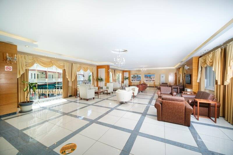 VILLA SUNFLOWER APARTS AND SUITES