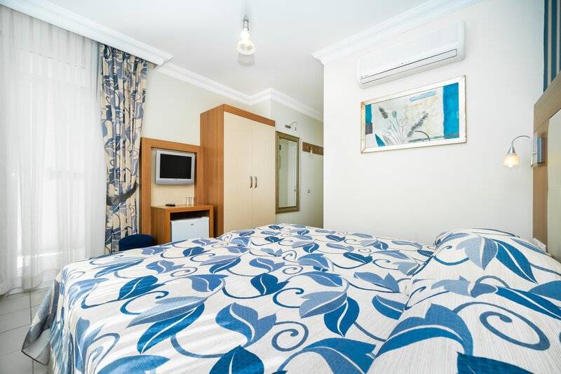 VILLA SUNFLOWER APARTS AND SUITES