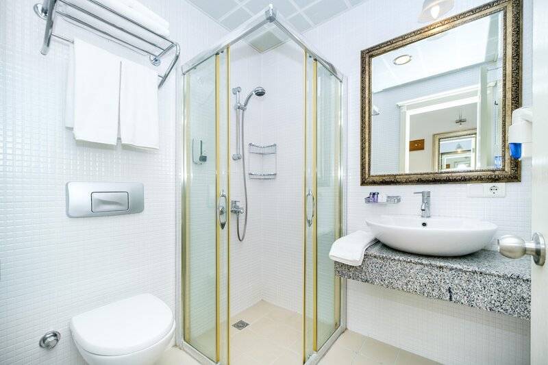 VILLA SUNFLOWER APARTS AND SUITES
