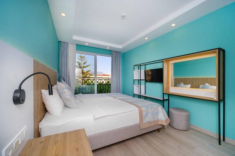 VILLA SUNFLOWER APARTS AND SUITES