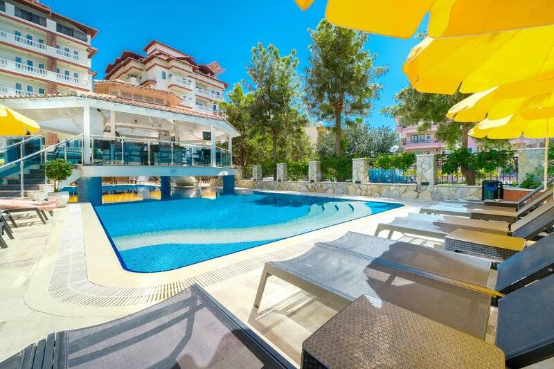VILLA SUNFLOWER APARTS AND SUITES