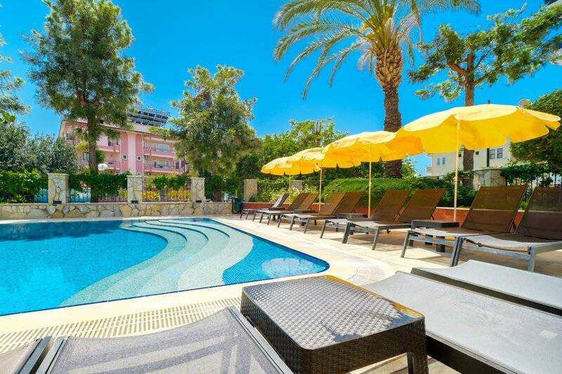 VILLA SUNFLOWER APARTS AND SUITES