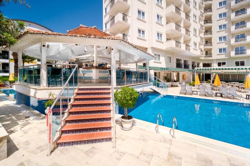 VILLA SUNFLOWER APARTS AND SUITES