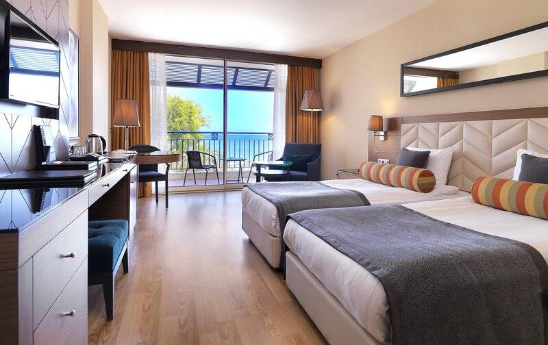 IMPERIAL TURKIZ RESORT HOTEL IMPERIAL TURKIZ RESORT HOTEL