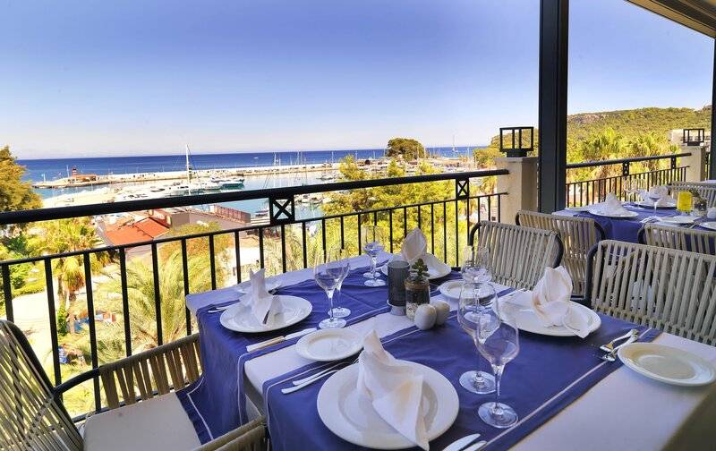IMPERIAL TURKIZ RESORT HOTEL IMPERIAL TURKIZ RESORT HOTEL