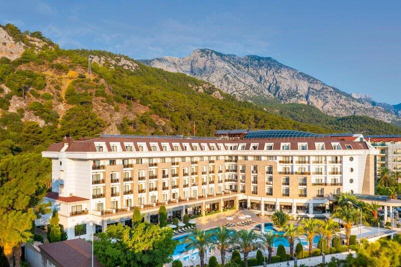 SUNLAND RESORT HOTEL