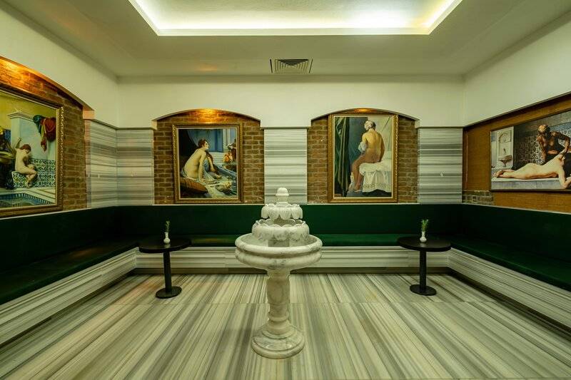 SUNLAND RESORT HOTEL