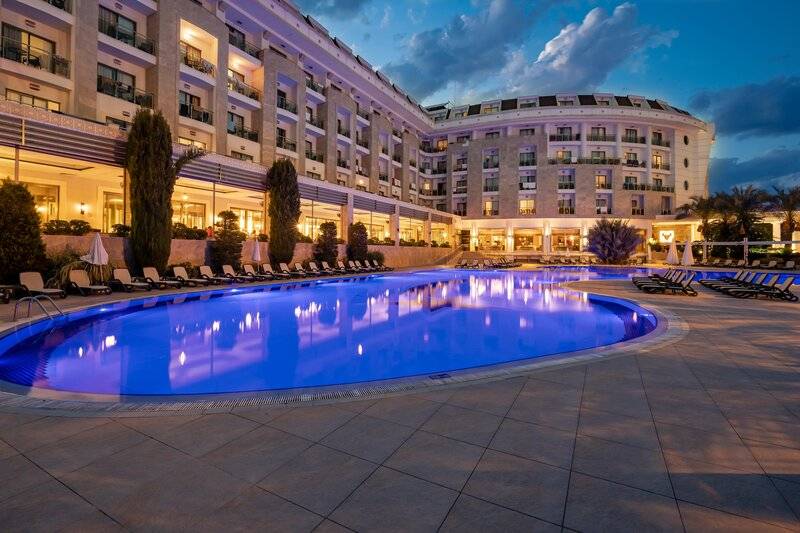 SUNLAND RESORT HOTEL