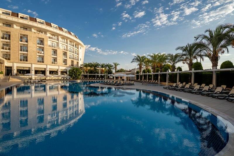 SUNLAND RESORT HOTEL