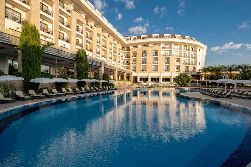 SUNLAND RESORT HOTEL