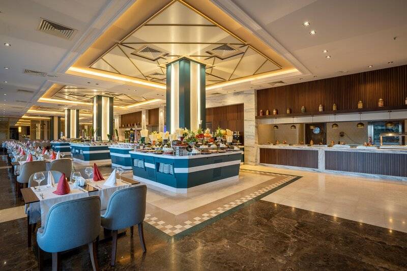 SUNLAND RESORT HOTEL