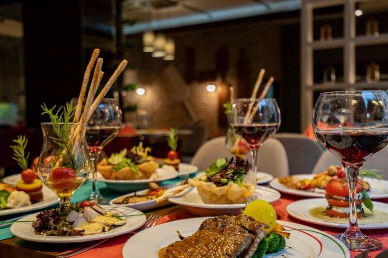 SUNLAND RESORT HOTEL