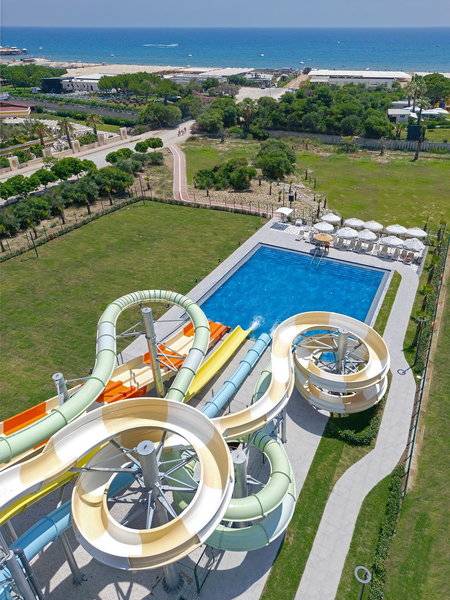 NOVUM GARDEN SIDE HOTEL