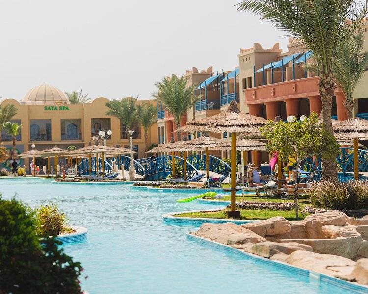 TITANIC PALACE AND AQUA PARK