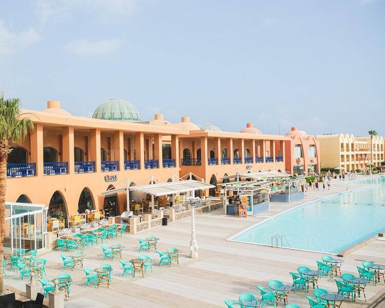 TITANIC PALACE AND AQUA PARK