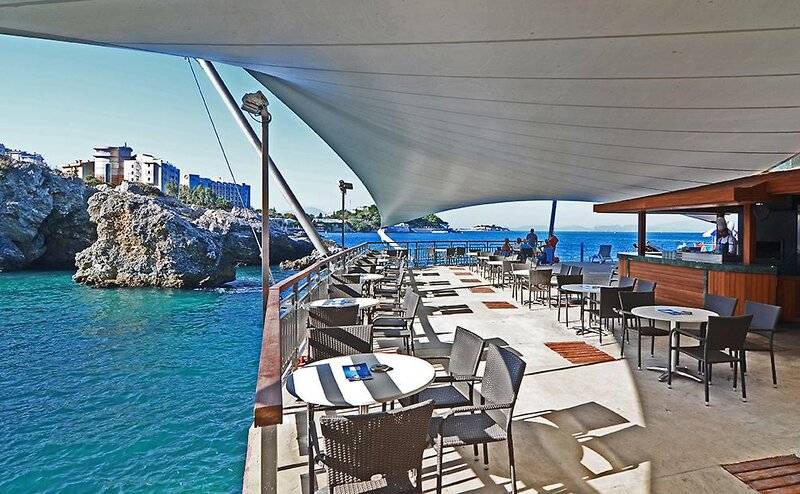 KORUMAR HOTEL DELUXE