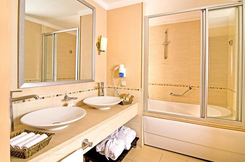 KORUMAR HOTEL DELUXE