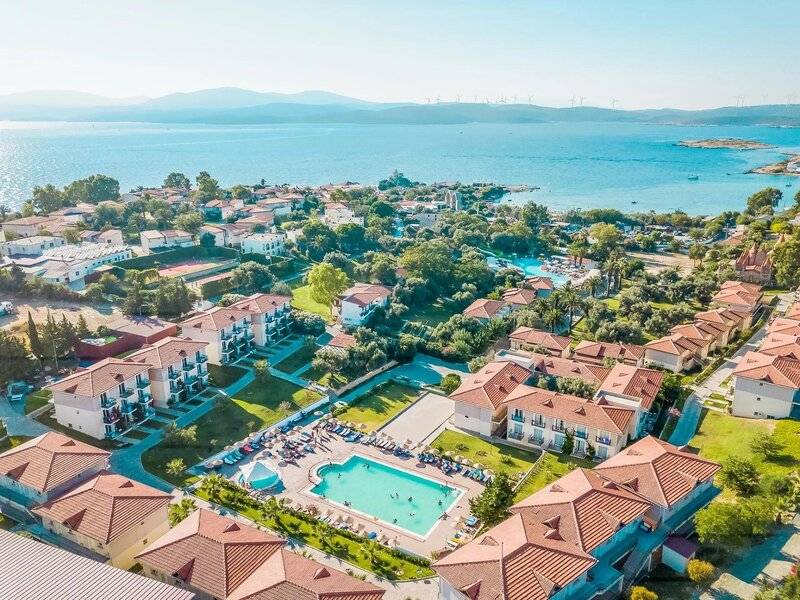 CLUB RESORT ATLANTIS