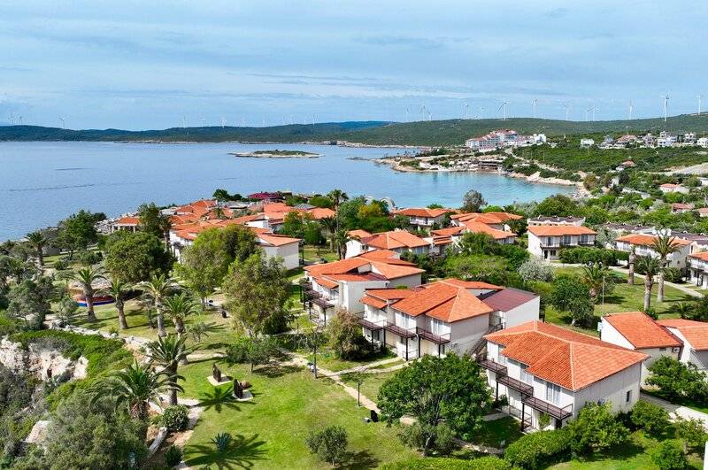 CLUB RESORT ATLANTIS