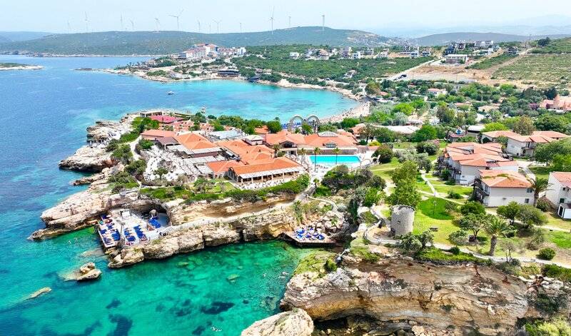 CLUB RESORT ATLANTIS
