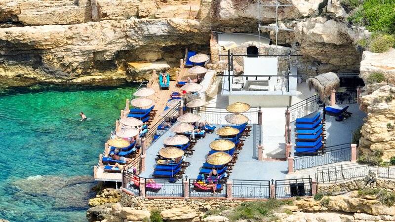 CLUB RESORT ATLANTIS