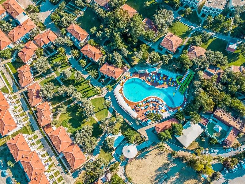 CLUB RESORT ATLANTIS