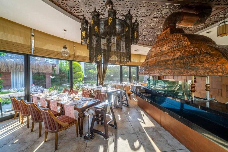 ASKA LARA RESORT & SPA