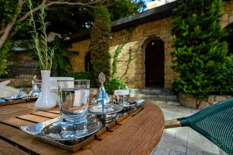 SUNLAND RESORT HOTEL