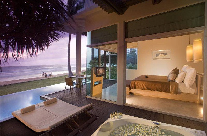 Aleenta Resort & Spa