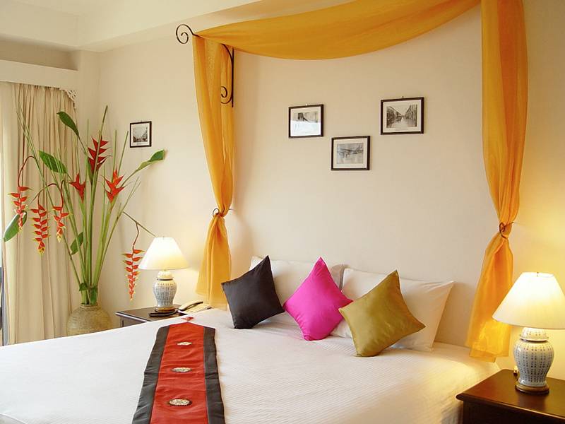 The Old Phuket Karon Beach Resort