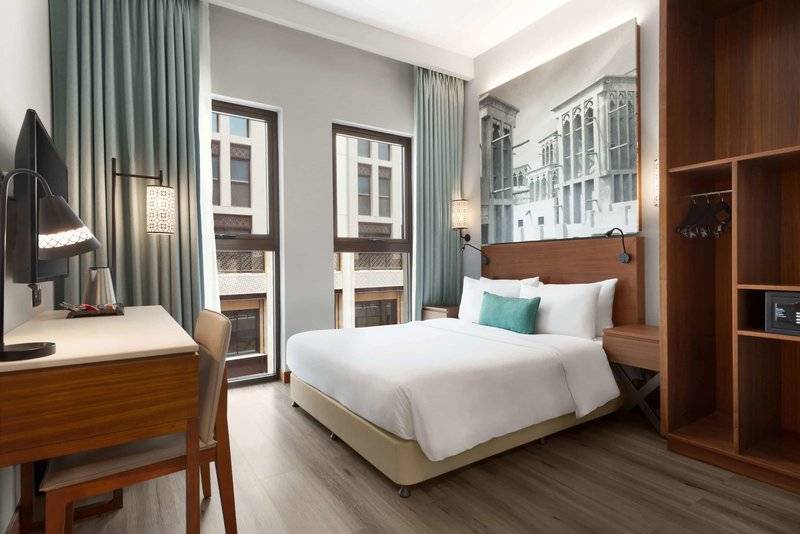 Super 8 By Wyndham Dubai Deira