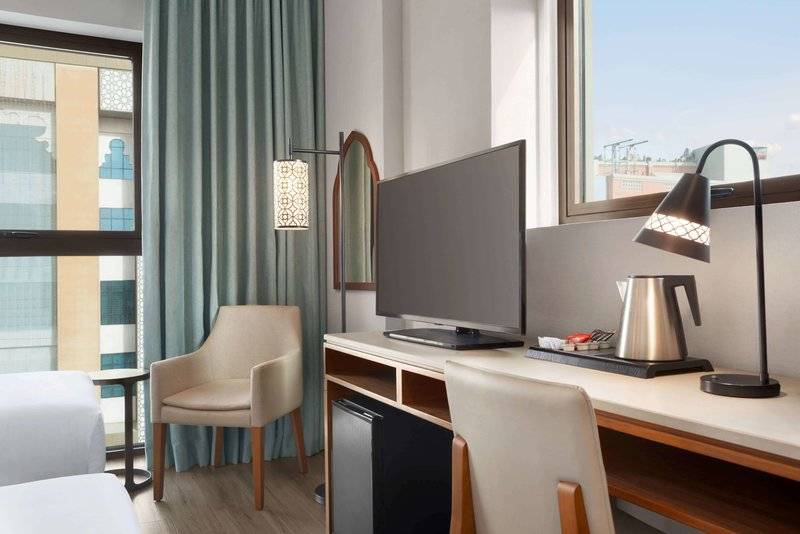 Super 8 By Wyndham Dubai Deira