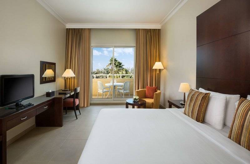 Metropolitan Al Mafraq