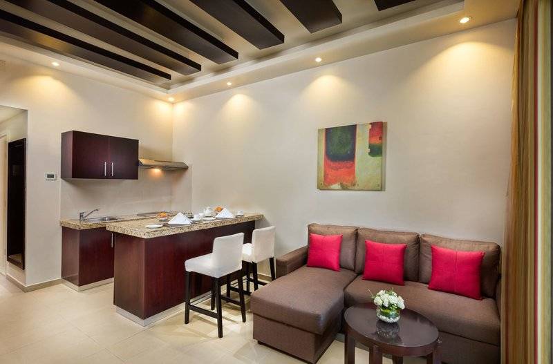 Metropolitan Al Mafraq