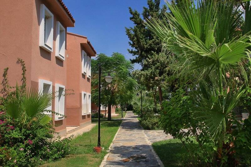 CLUB YALI HOTELS & RESORT
