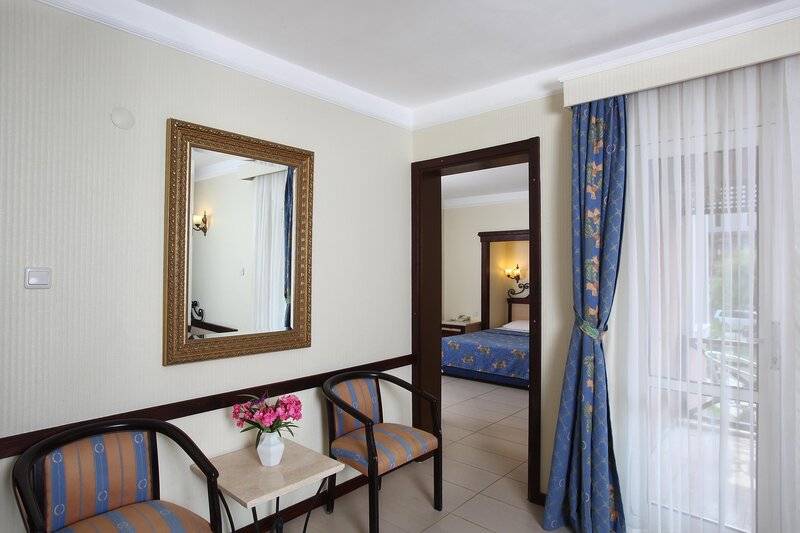 CLUB YALI HOTELS & RESORT