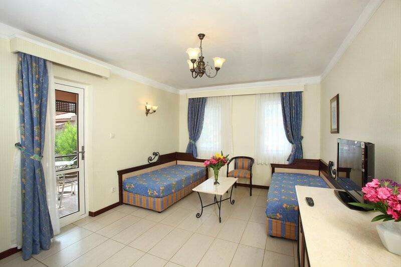 CLUB YALI HOTELS & RESORT