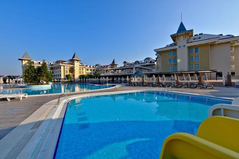 SIDE STAR RESORT