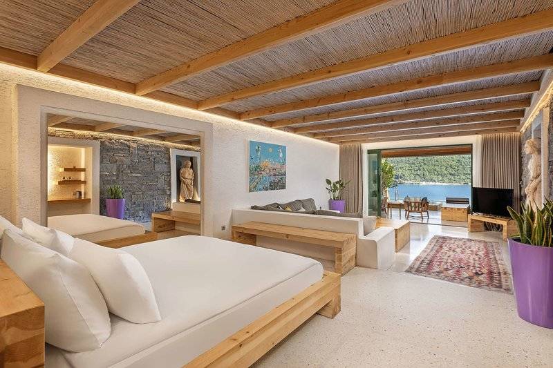 TITANIC LUXURY COLLECTION BODRUM