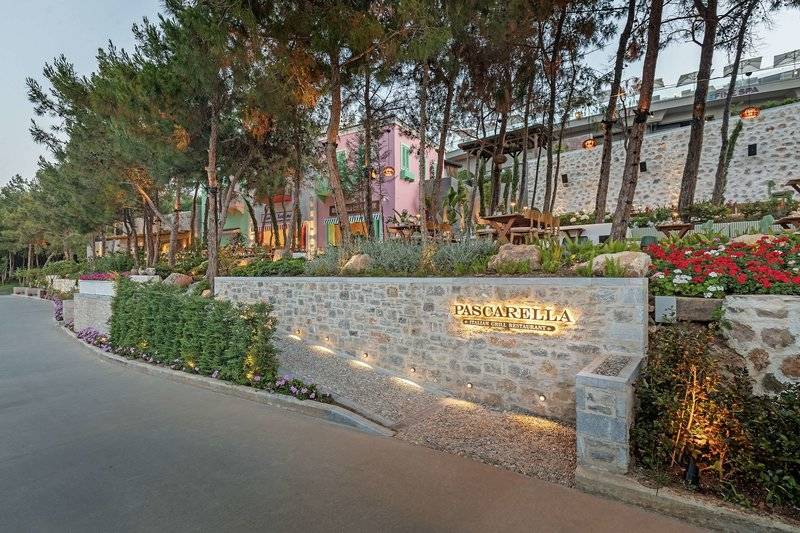TITANIC LUXURY COLLECTION BODRUM
