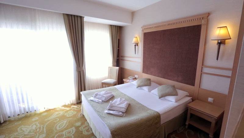 FAME RESIDENCE LARA SPA