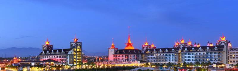 SIDE CROWN PALACE