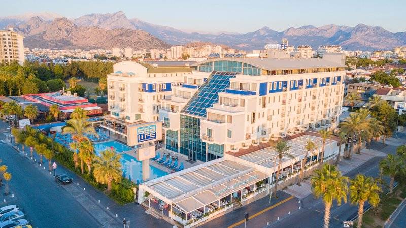 SEALIFE FAMILY RESORT